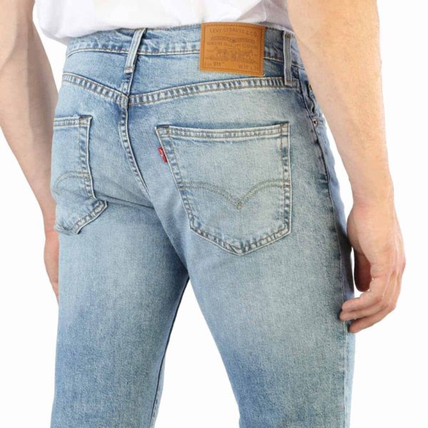 Levis – Image 4