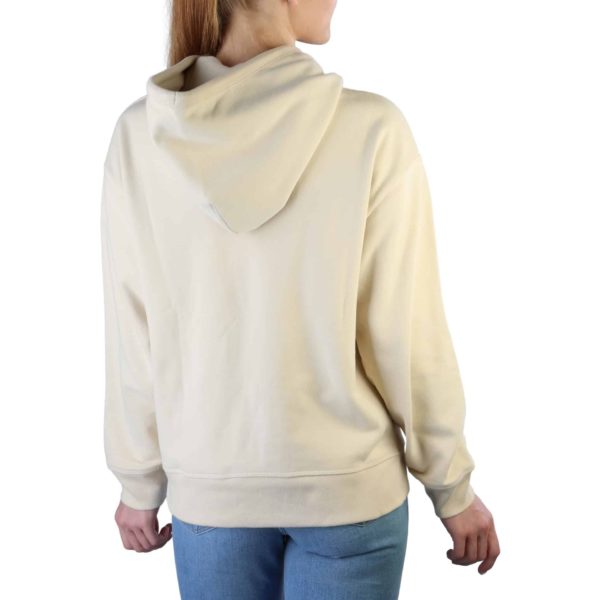 Levis – Image 2