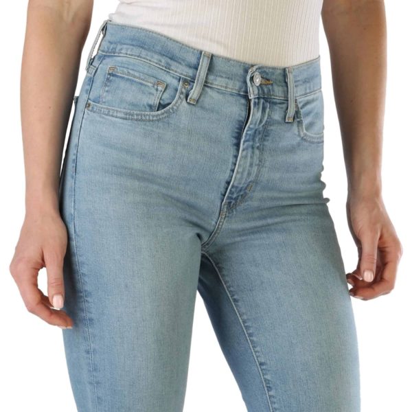 Levis – Image 3