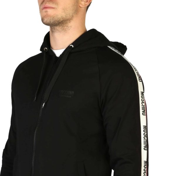 Moschino – Image 3