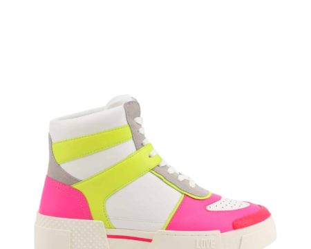 Love Moschino