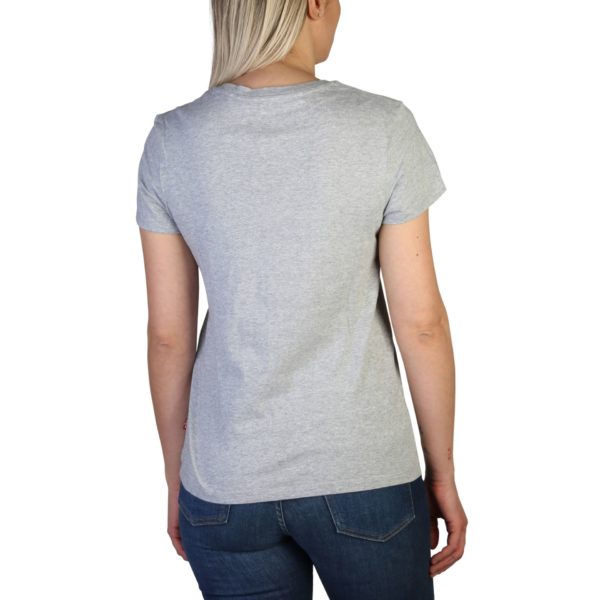Levis – Image 2